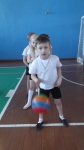 Арсений ведет мяч